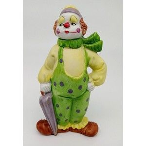Vintage Porcelain Ceramic Clown Figurine Sculpture Holding Parasol MIC Taiwan